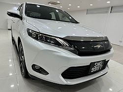 Toyota Harrier Premium 2.0 Sunroof 2015 Rear Entertainment White